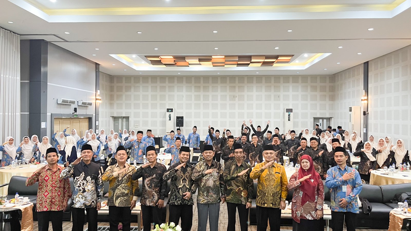Perkuat Implementasi Kurikulum Berbasis Cinta, MI dan MTs Salafiyah NU Karanganyar Gelar IHT