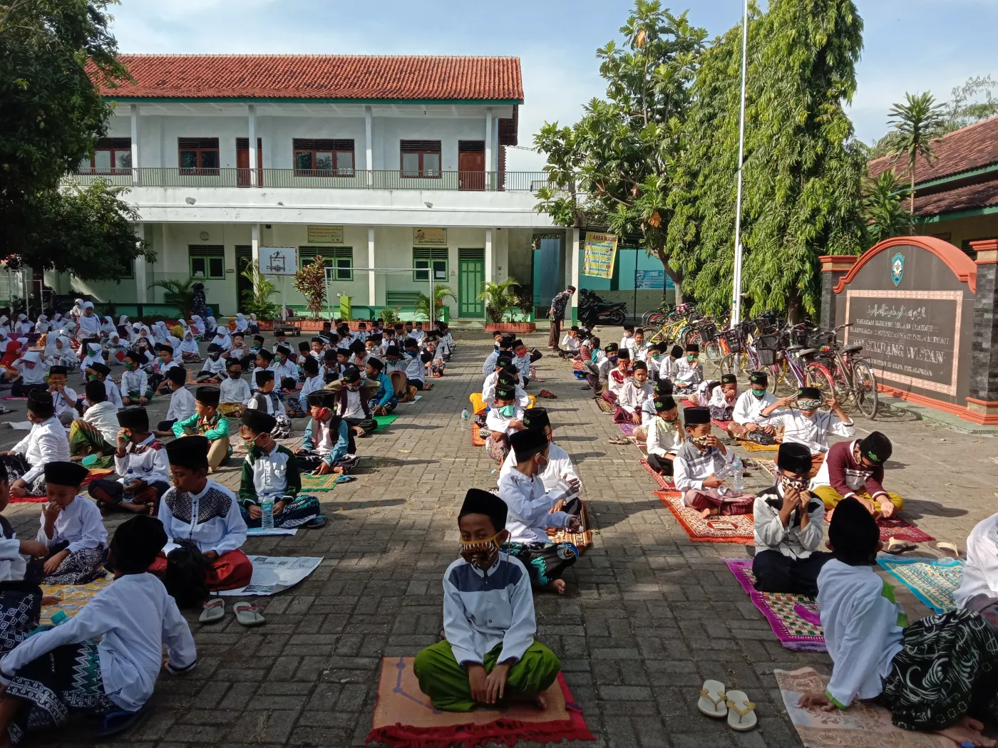 Foto Gedung MI Islamiyah Simbang Wetan
